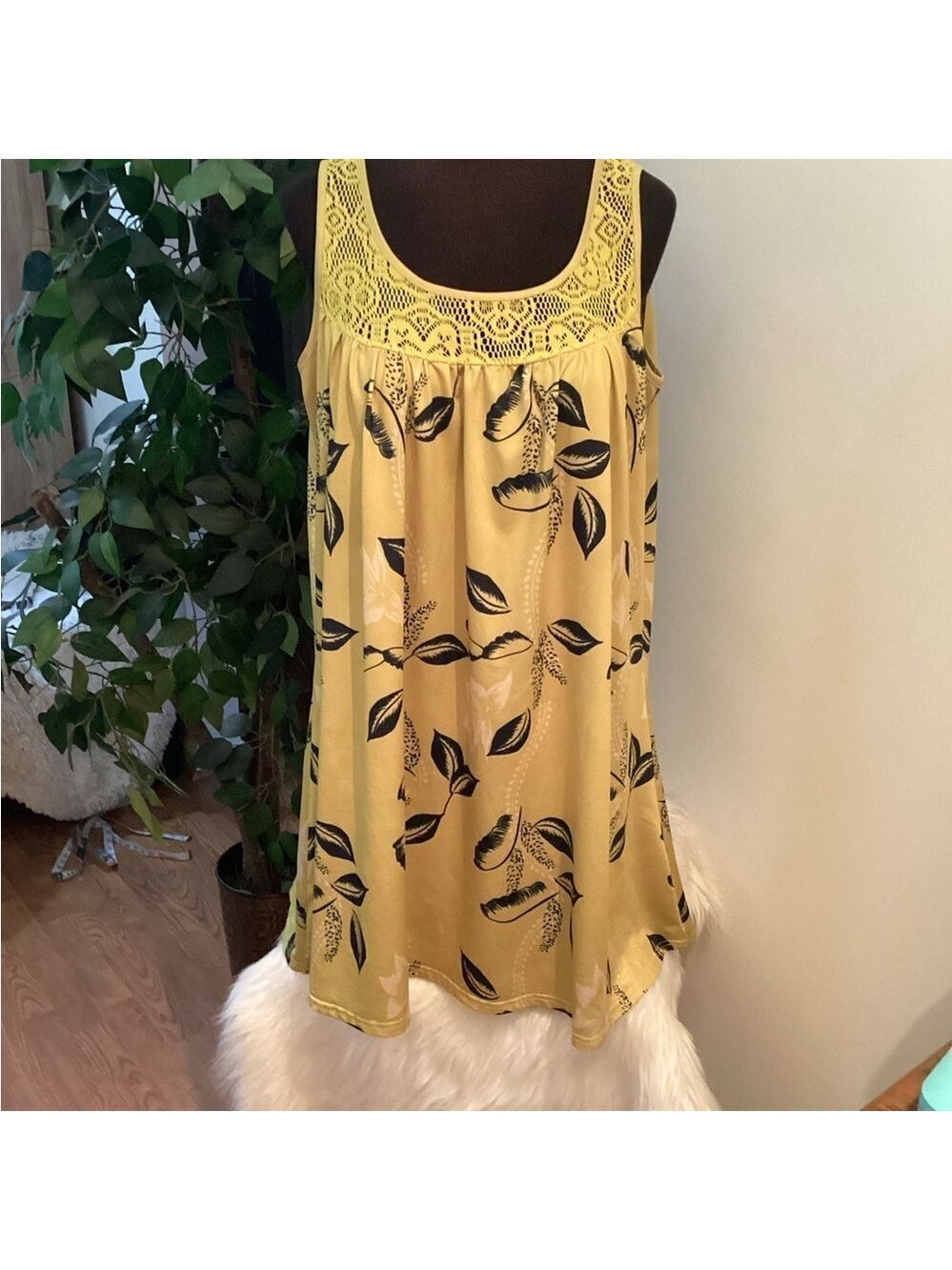 Shein Fox Claw sleeveless loungewear Woman’s size 2X floral leaf print